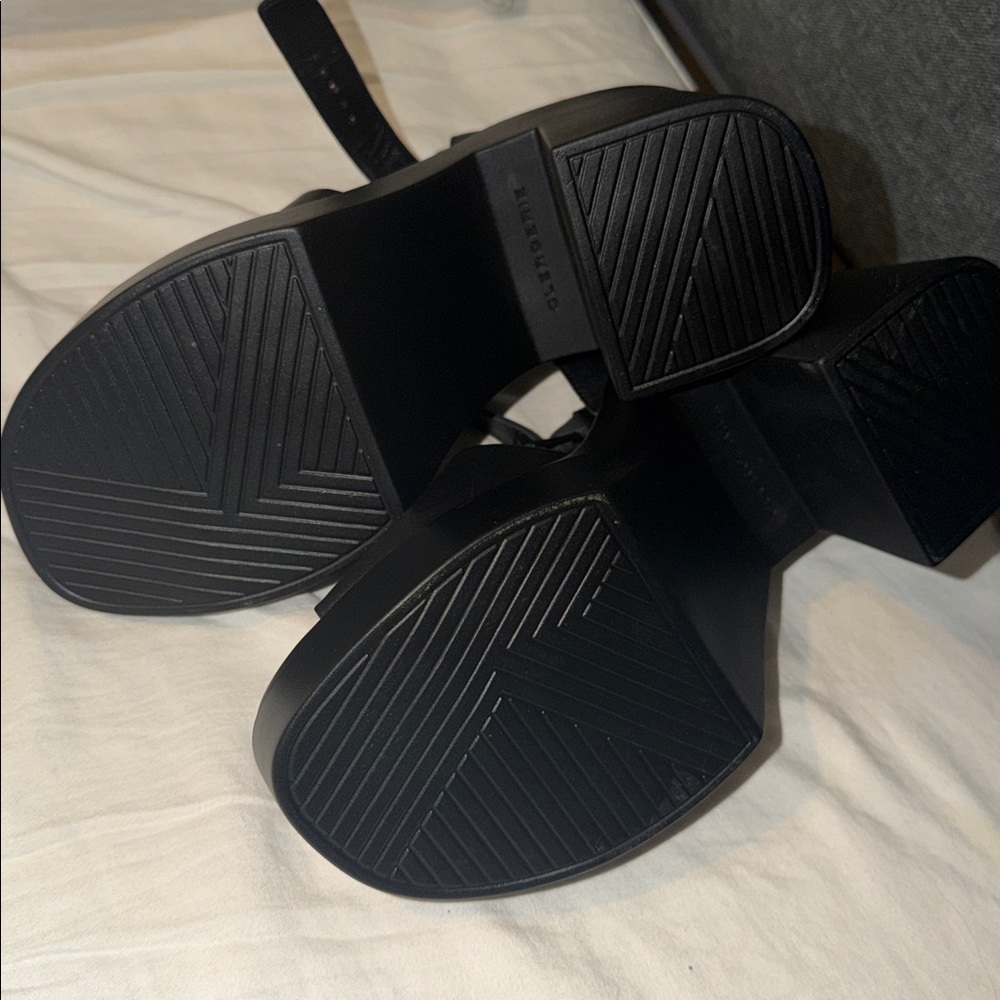 Robert Clergerie Black Leather Platform Heels - Picture 10 of 10